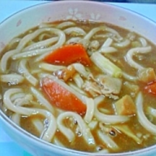 昨日の残りカレーで、カレーうどん♪